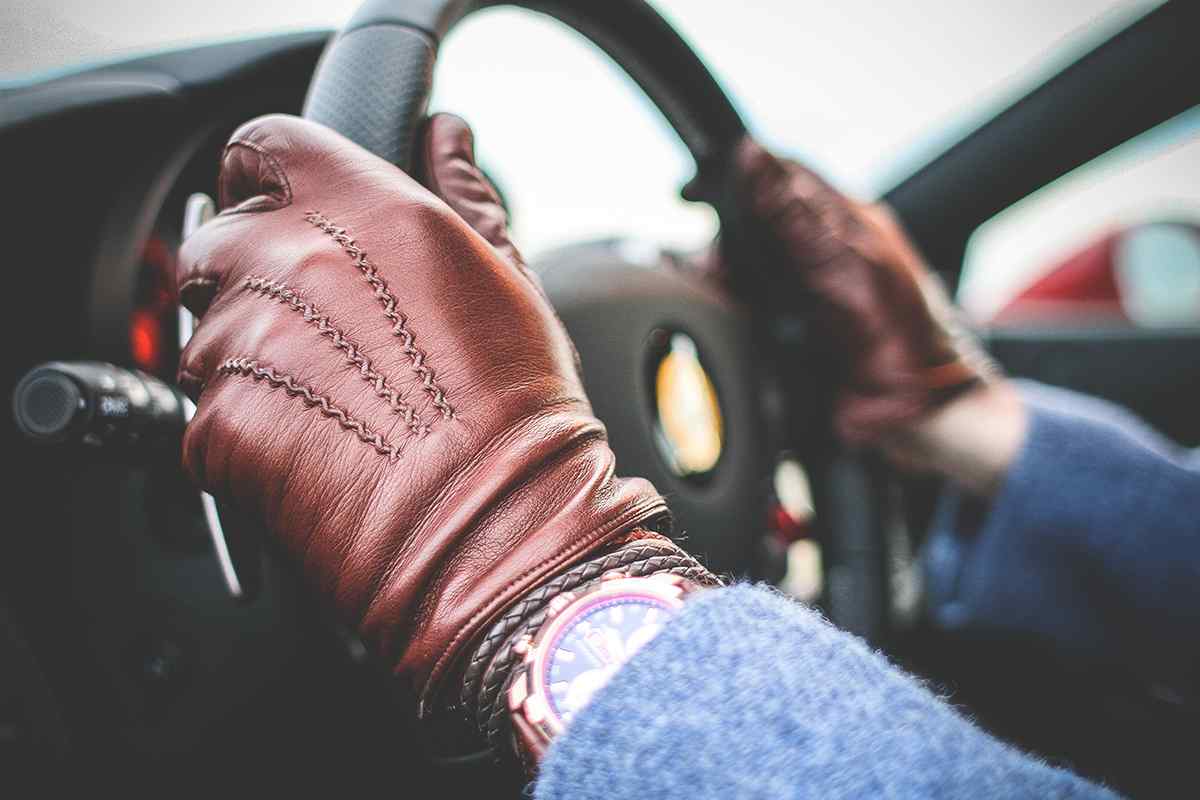 https://rawart-eg.com/wp-content/uploads/2017/05/gloves-highlight.jpg
